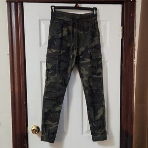 Camo Skinny Cargo Pants